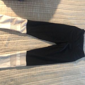 Athletic workout pants